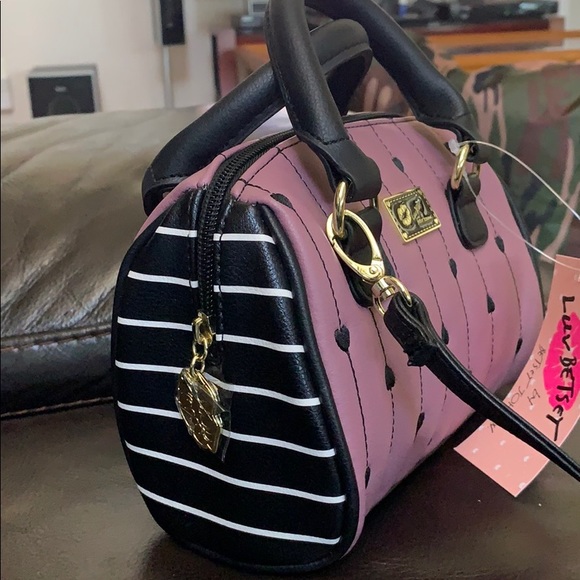 Betsey Johnson | Bags | Betsey Johnson Barrel Bag | Poshmark
